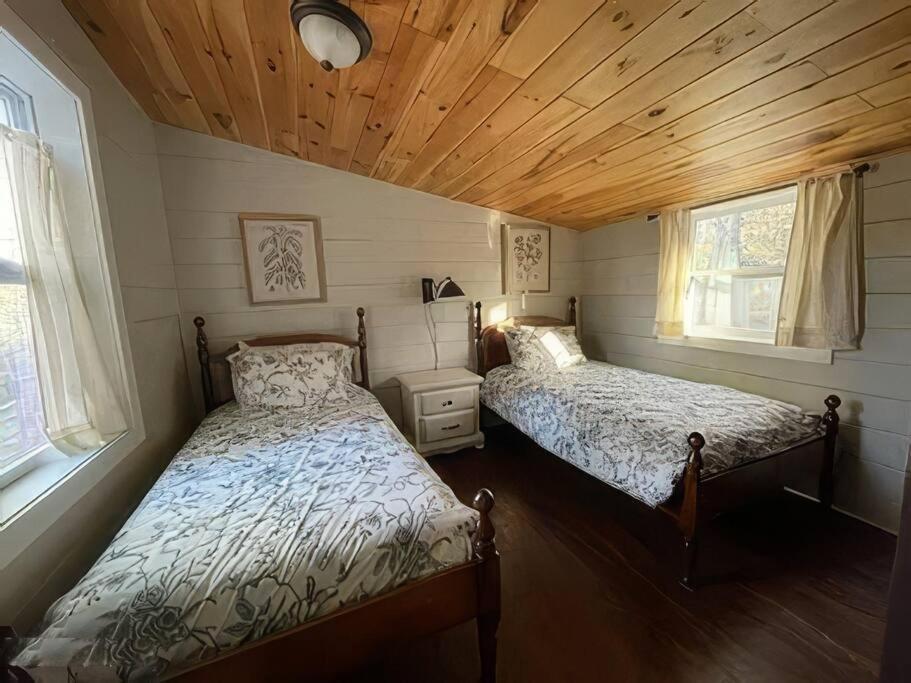 Cameron'S Cottage At The Lake Tallassee Extérieur photo